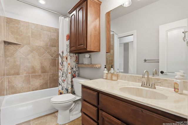 426 County Road 2801 W, Mico, TX 78056