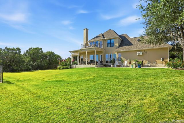 426 County Road 2801 W, Mico, TX 78056