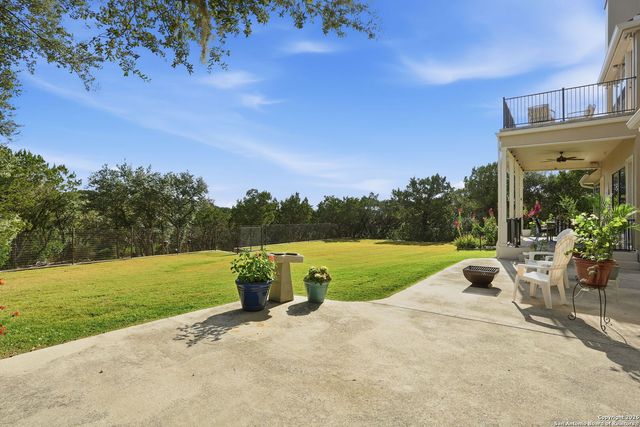 426 County Road 2801 W, Mico, TX 78056