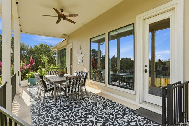 426 County Road 2801 W, Mico, TX 78056