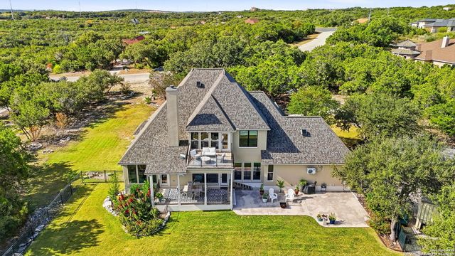 426 County Road 2801 W, Mico, TX 78056