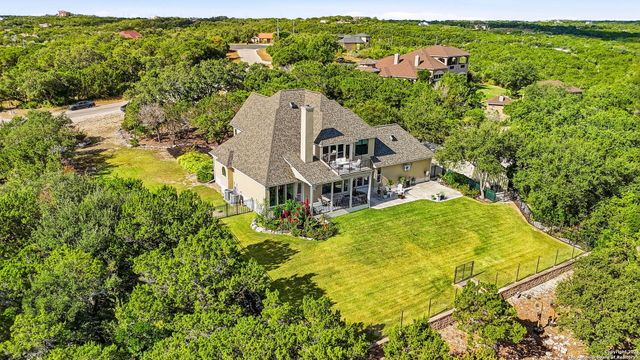 426 County Road 2801 W, Mico, TX 78056