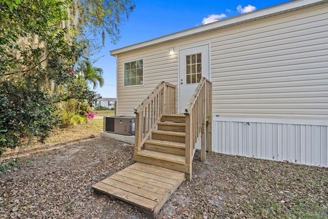 2603 SE 34th Lane, Okeechobee, FL 34974