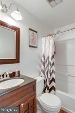 17 DEVON CT, Sterling, VA 20165