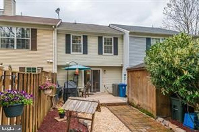 17 DEVON CT, Sterling, VA 20165