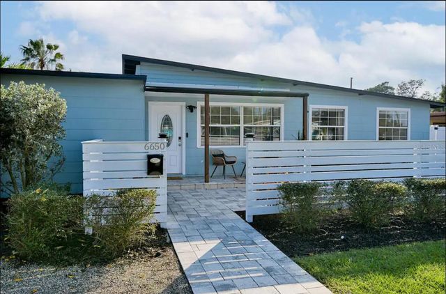 6650 4TH AVENUE N, St Petersburg, FL 33710