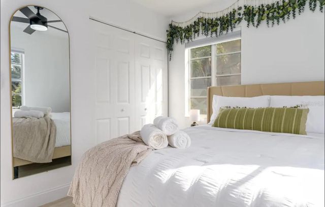 6650 4TH AVENUE N, St Petersburg, FL 33710