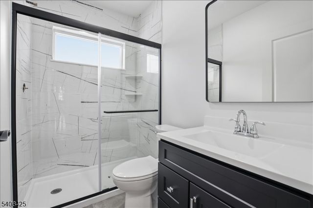 16 White Ter, Newark City, NJ 07108