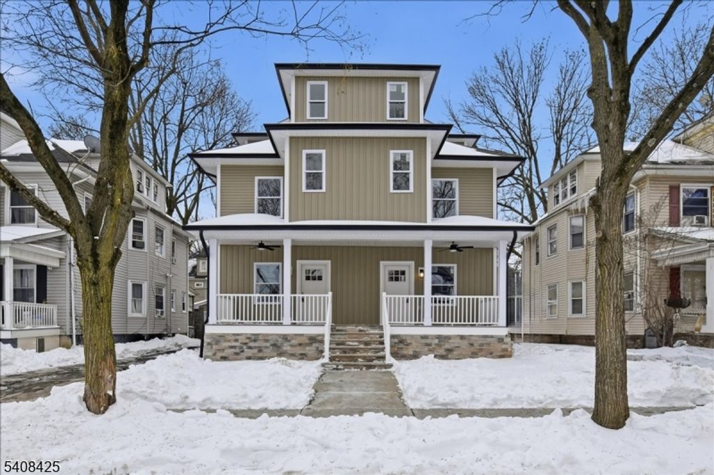 16 White Ter, Newark City, NJ 07108