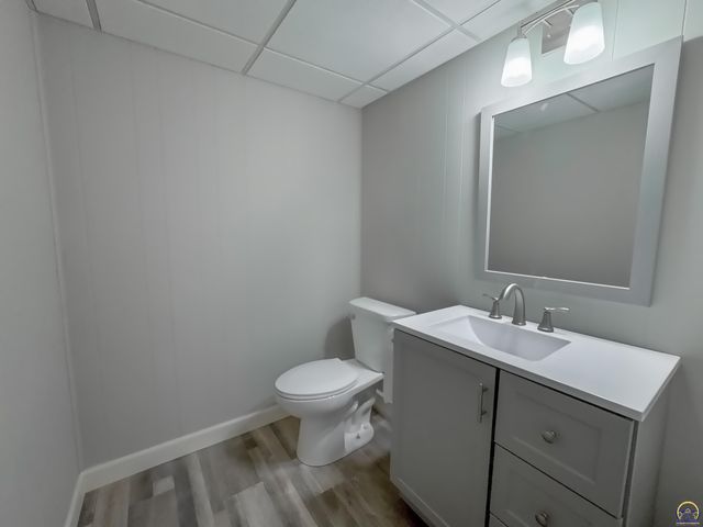 5725 SW Quail Cove CIR, Topeka, KS 66614