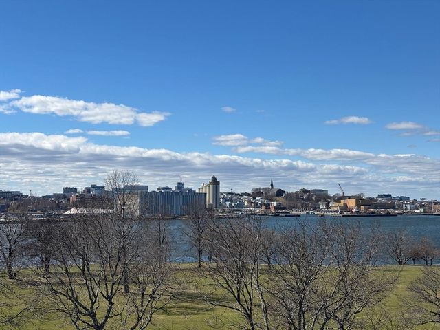 160 Commandants Way 404, Chelsea, MA 02150