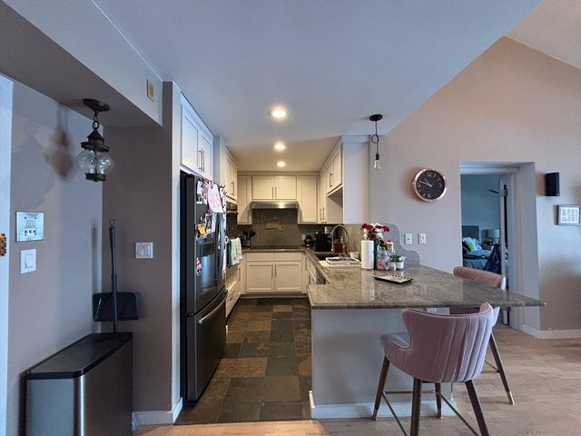 160 Commandants Way 404, Chelsea, MA 02150