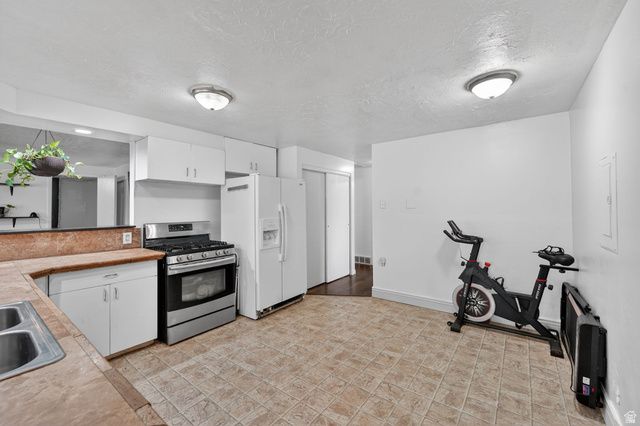 1721 N 400 W, Sunset, UT 84015