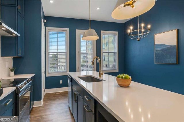 988 Viney Way NW, Atlanta, GA 30318