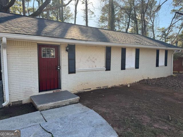 3705 Daisy Drive, Decatur, GA 30032