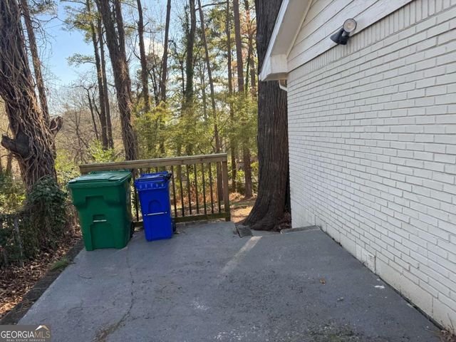 3705 Daisy Drive, Decatur, GA 30032