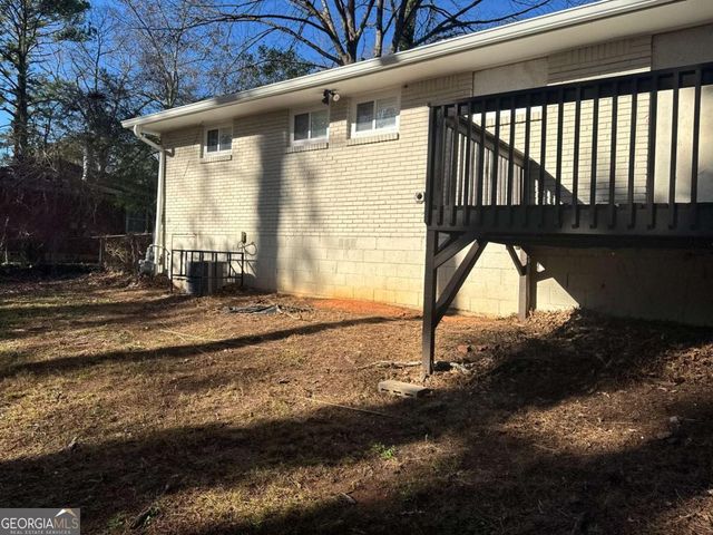 3705 Daisy Drive, Decatur, GA 30032