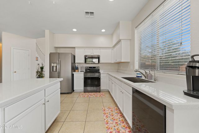 3216 W Lynne Lane, Phoenix, AZ 85041