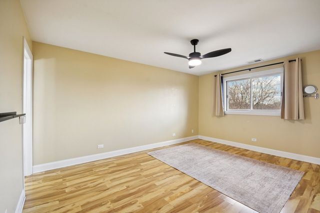 8218 Cobblestone Drive 3D, Palos Hills, IL 60465