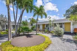 2021 Plunkett Street 2015a, Hollywood, FL 33020