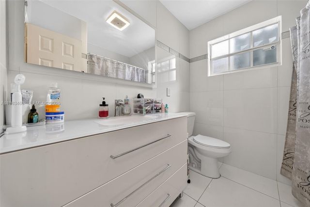 7777 Fairway Blvd, Miramar, FL 33023