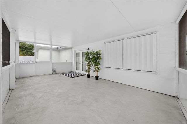 7777 Fairway Blvd, Miramar, FL 33023