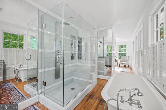 702 SLIGO CREEK PKWY, Takoma Park, MD 20912