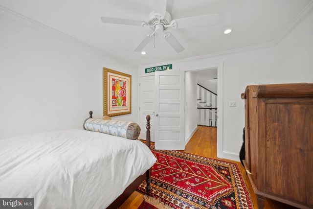 702 SLIGO CREEK PKWY, Takoma Park, MD 20912