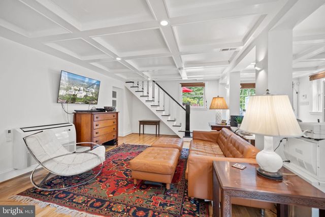 702 SLIGO CREEK PKWY, Takoma Park, MD 20912