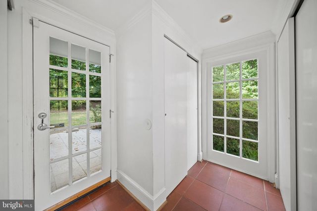 702 SLIGO CREEK PKWY, Takoma Park, MD 20912