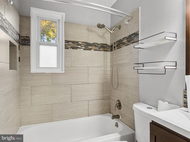 916 HIGHVIEW DR, Capitol Heights, MD 20743