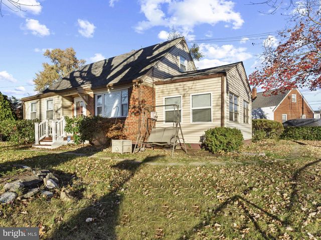 916 HIGHVIEW DR, Capitol Heights, MD 20743