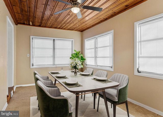 916 HIGHVIEW DR, Capitol Heights, MD 20743