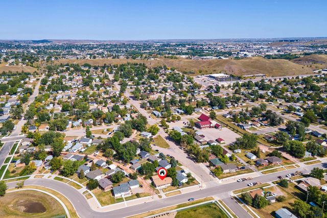 132 E MEADE, Rapid City, SD 57701