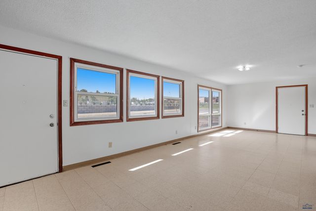 132 E MEADE, Rapid City, SD 57701