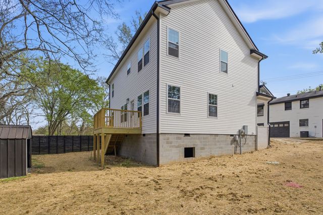 2722B Mossdale Dr, Nashville, TN 37217