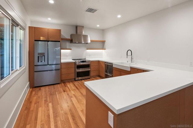 3051 2nd, San Diego, CA 92103