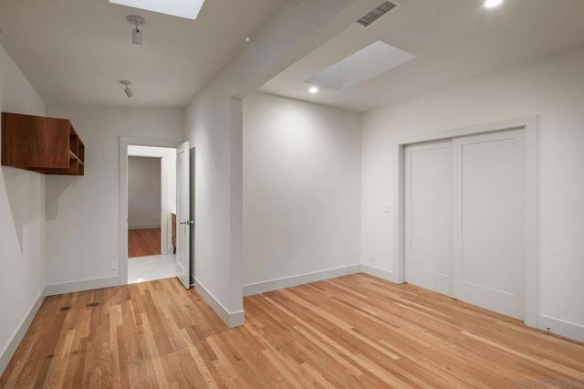 3051 2nd, San Diego, CA 92103