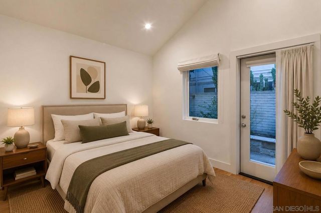 3051 2nd, San Diego, CA 92103