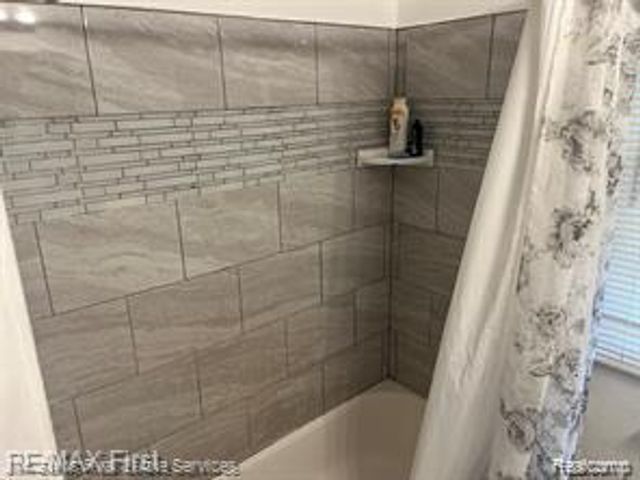 5050 Somerset Avenue, Detroit, MI 48224