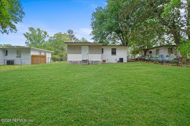 6238 PETTIFORD Drive W, Jacksonville, FL 32209