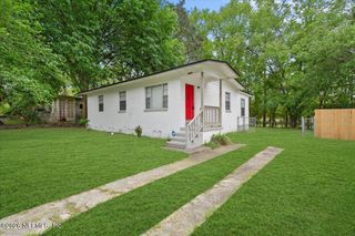 6238 PETTIFORD Drive W, Jacksonville, FL 32209