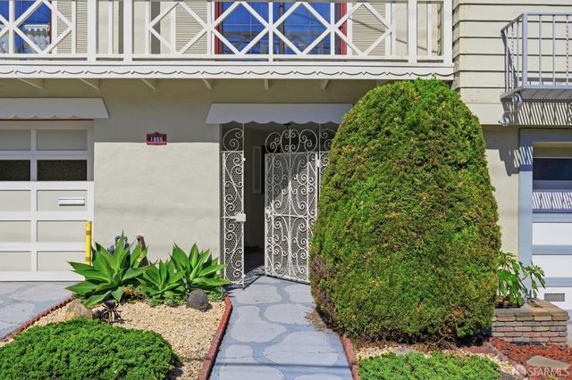1955 18th Avenue, San Francisco, CA 94116