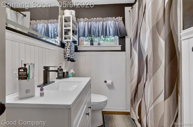 2957 Royal Avenue, Berkley, MI 48072