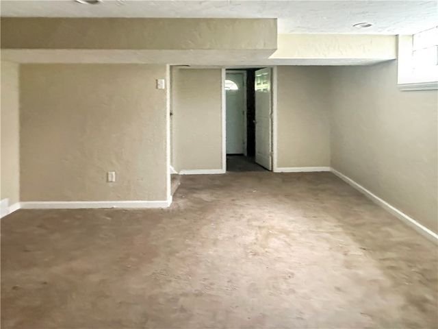 206 Shannon Heights Dr Suite 205, Verona, PA 15147