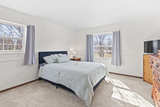 650 Dundee LANE, Hartland, WI 53029