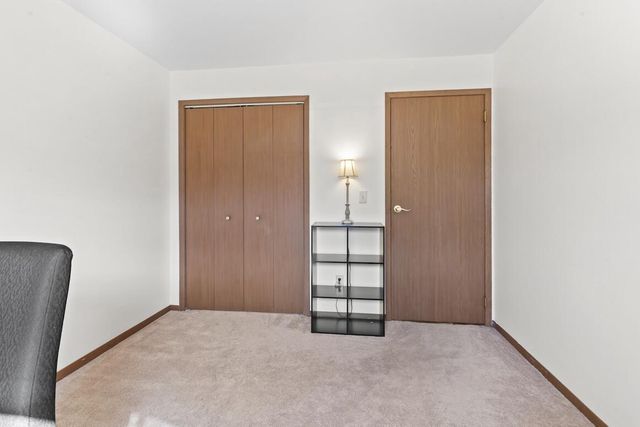 650 Dundee LANE, Hartland, WI 53029