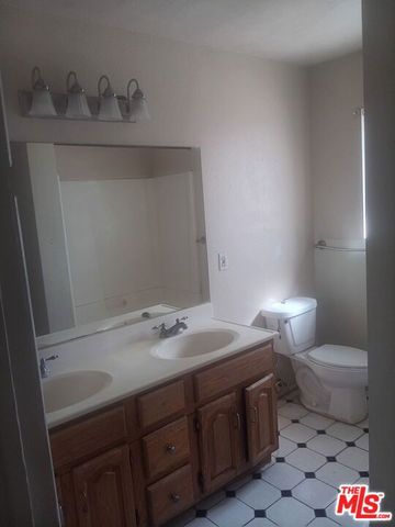 660 N 6th Street, Blythe, CA 92225