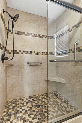 235 Osprey Dr, Gallatin, TN 37066