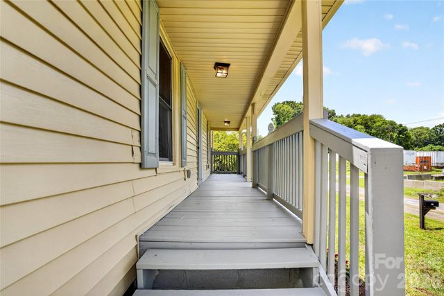 384 Grace Avenue NW, Concord, NC 28027